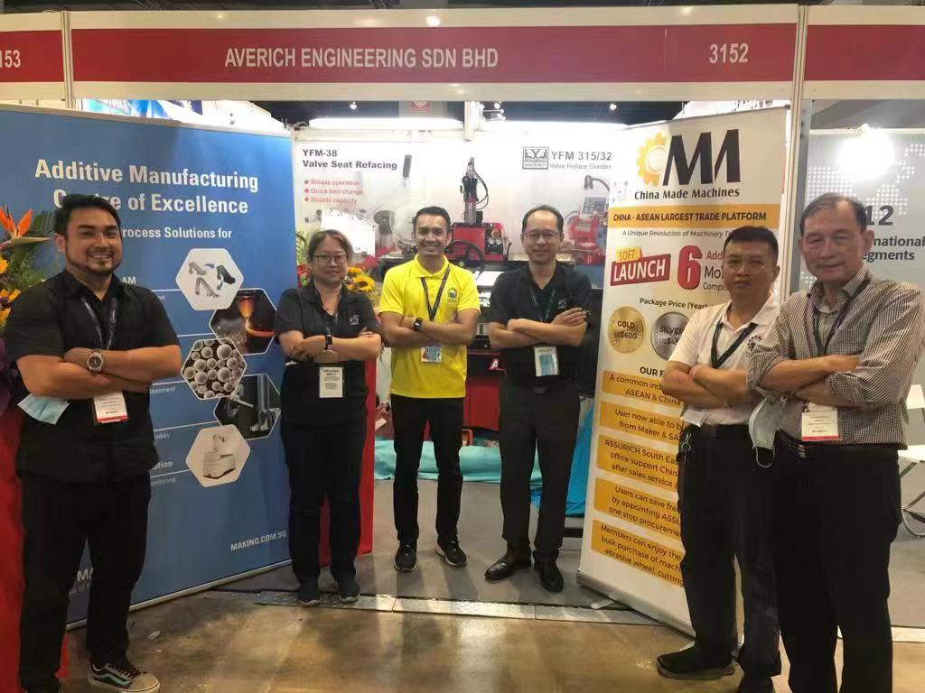 Malaysia 2022 Metaltech Exhibition team , waiting to serve you .